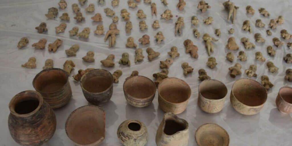 France returns smuggled Balochistan artifacts to Pakistan