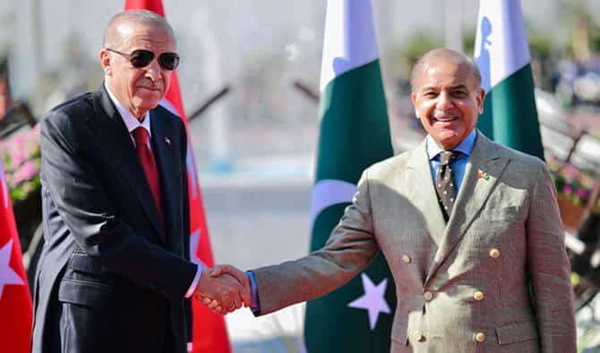 PM Shehbaz thanks Erdogan for Turkiye’s support following Indian attack