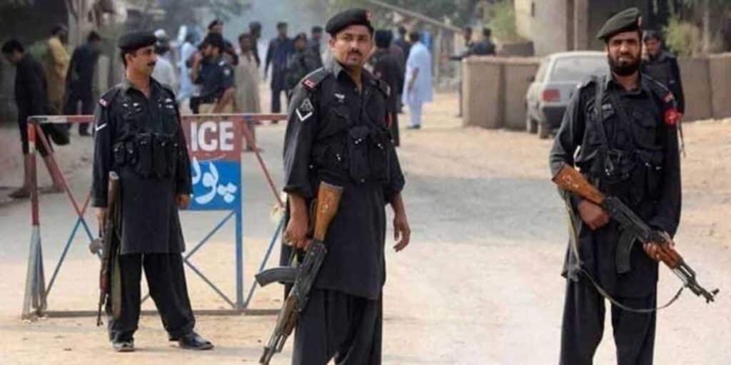 Two Killed, four Injured in armed clash over shops