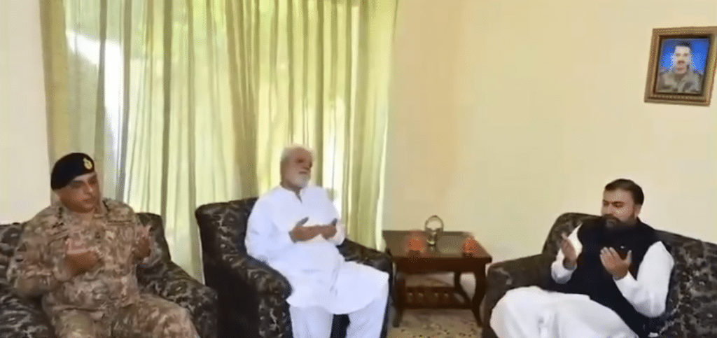 Corps commander and CM Bugti meet families of Martyrs