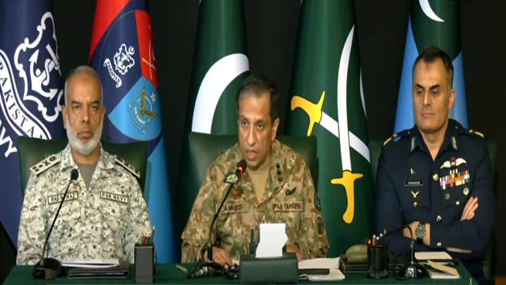 Vice Admiral Rab Nawaz says Pakistan Navy’s preparedness stopped enemy advance