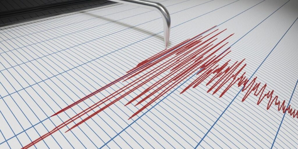 Earthquake tremors shake Zhob, trigger panic among residents