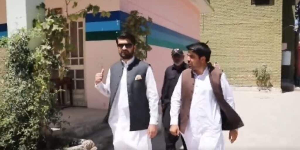 DC Quetta reviews Schools facilities and chairs meeting