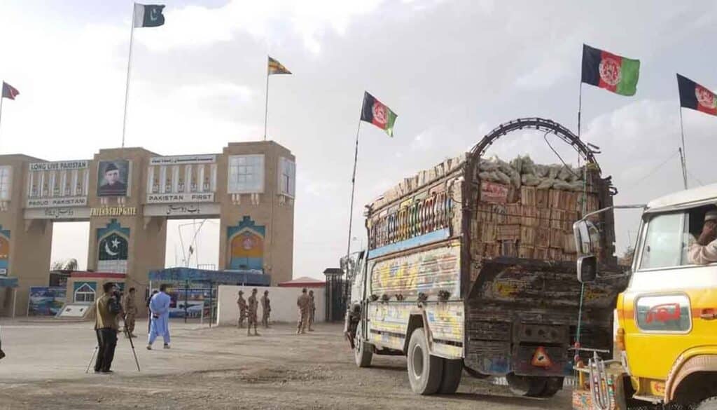 Pakistan launches one-year multiple entry visa for Afghan drivers to boost trade
