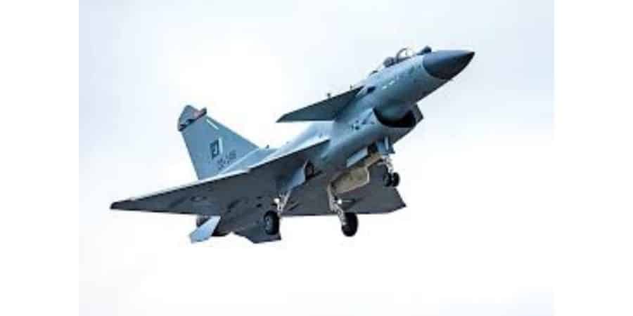 India failed to fire on any Pakistani plane while losing 6 Jets: Senior journalist