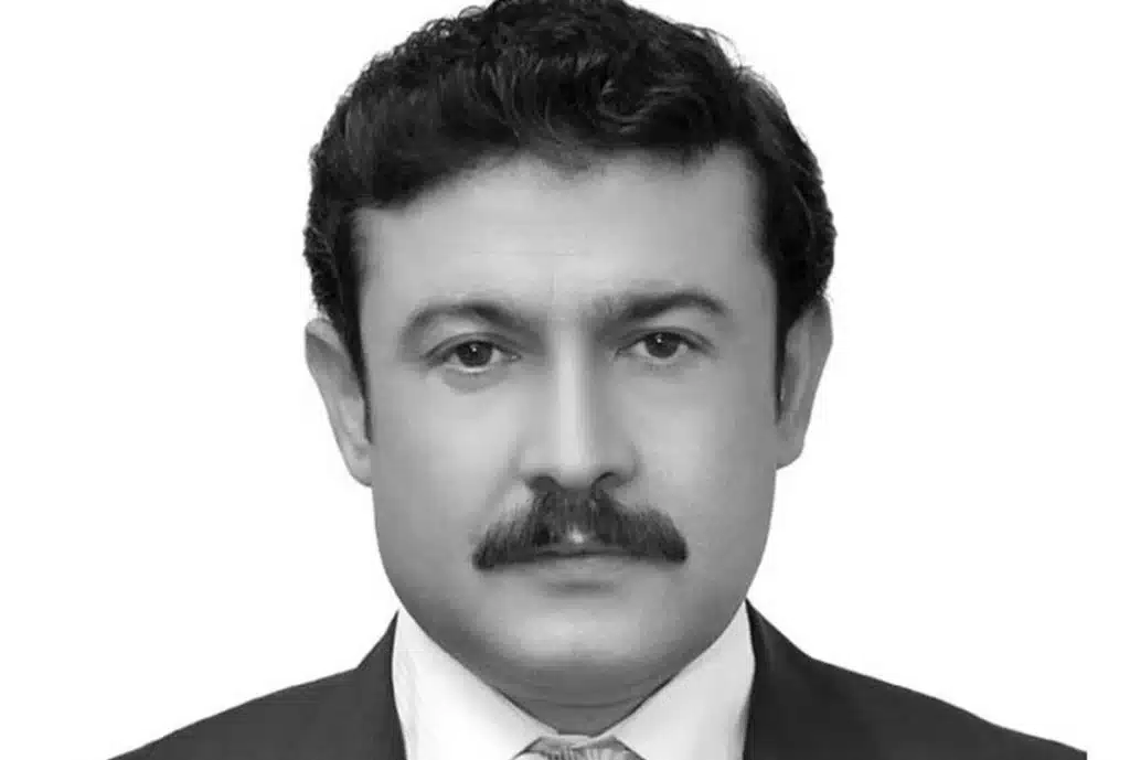 Ex-Senator Abbas Afridi succumbs to wounds from yesterday’s explosion