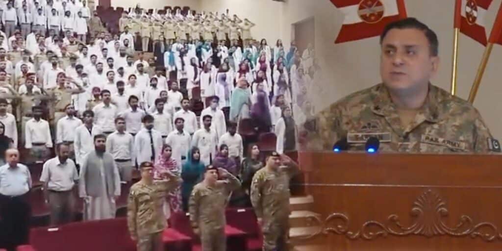 Corps Commander Quetta exposes Fitna al-Hindustan propaganda in interaction with students