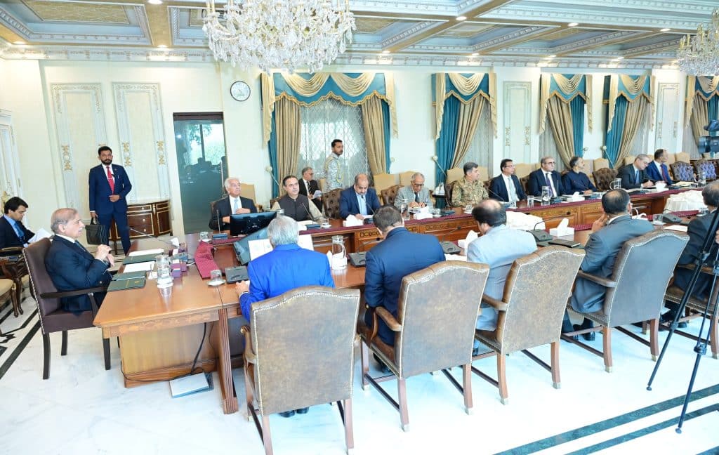 PM Shehbaz orders rail link to Reko Diq by 2028