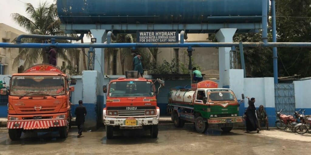 Water transport banned from Hub to Karachi