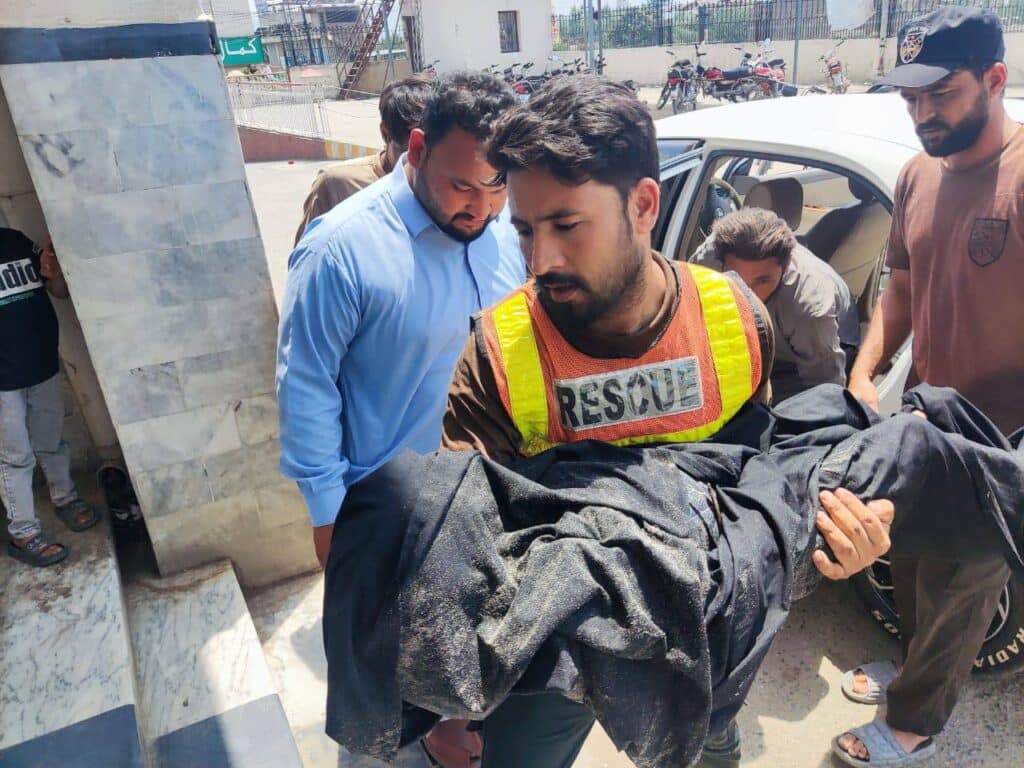 Seven die as vehicle plunges into ravine in Kurram