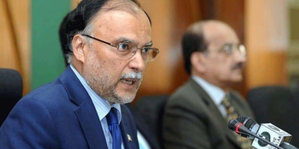 Ahsan Iqbal proposes establishing new provinces