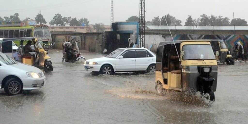 PDMA gives flood warning for 18 Baluchistan districts