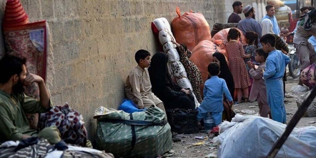 Balochistan holds Afghan refugees deportations, awaits federal decision