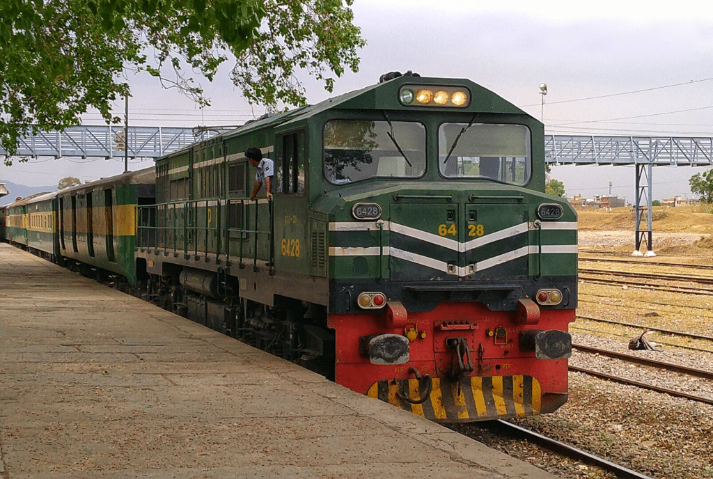Jaffer Express Stopped at Sibi Station Over Security Concerns