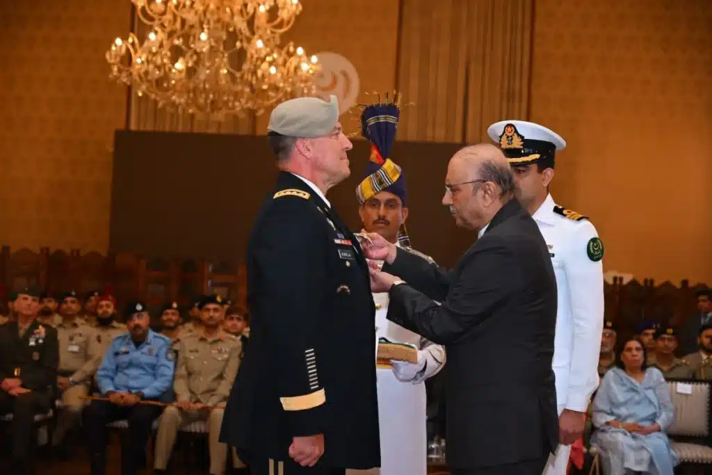 General Michael E. Kurilla awarded Nishan-e-Imtiaz (Military) by Pakistan