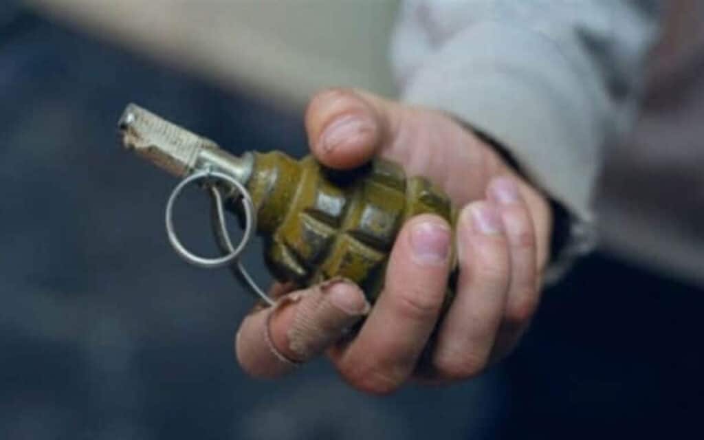 One killed, three injured in Machh grenade attack