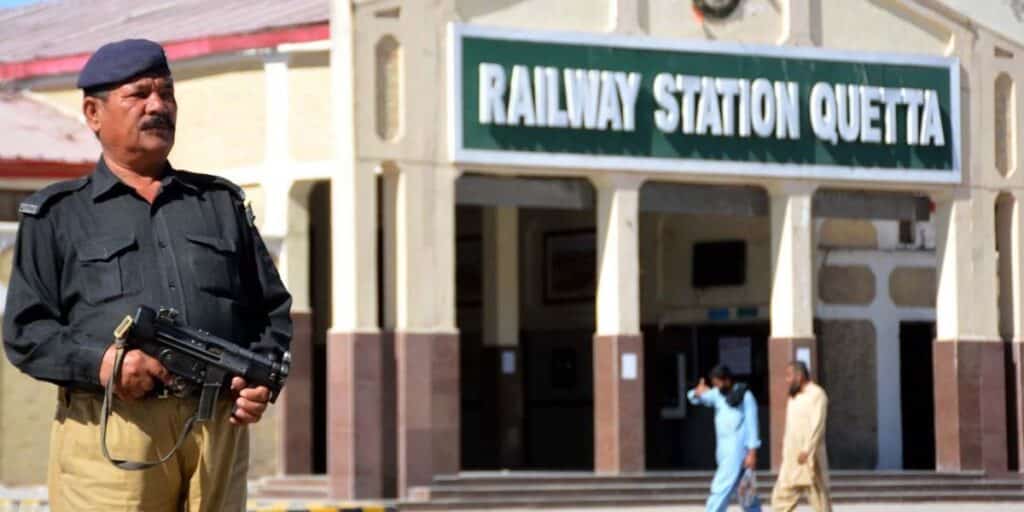 Railway Police seize 7kg of hashish, arrest one in Quetta