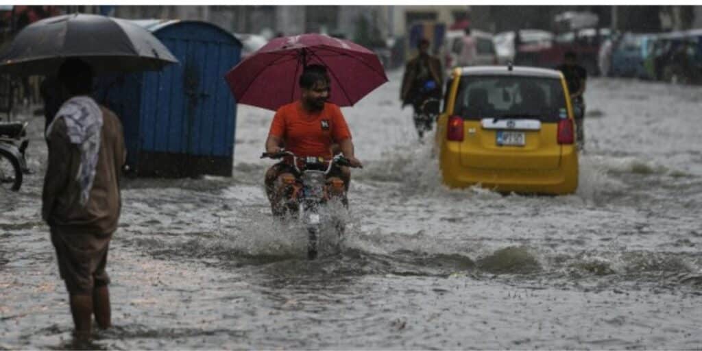 Relentless monsoon rains leave 202 dead, hundreds injured across Pakistan