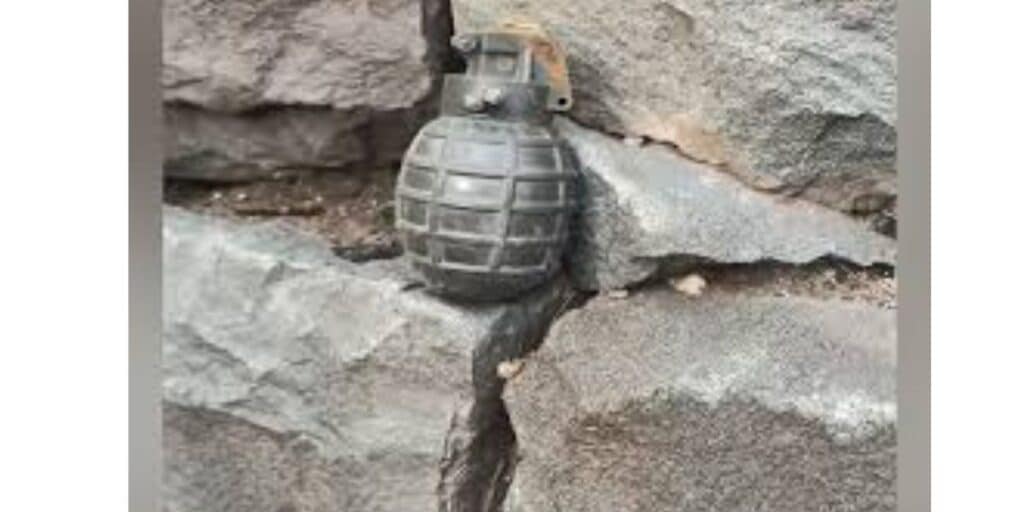 Unidentified attackers hurl hand grenade at police post in Sibi