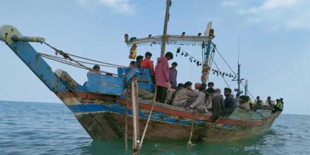 Rescue teams recover four more bodies in Gwadar fishing boat tragedy