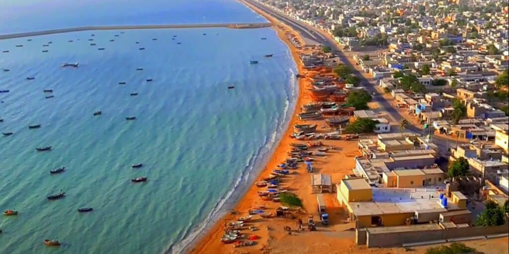 Pakistan grants shipping license for Iran and GCC countries