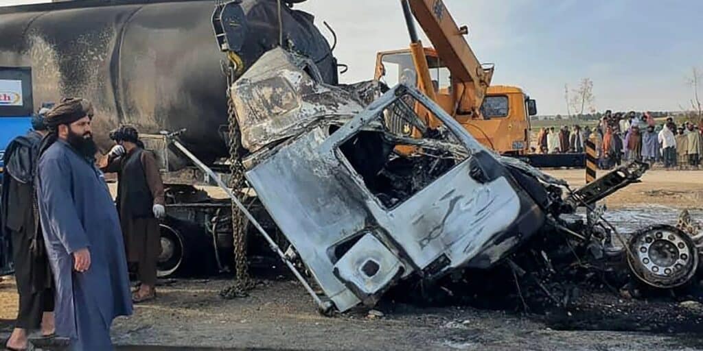 Death toll from Herat road accident in Afghanistan rises to 76