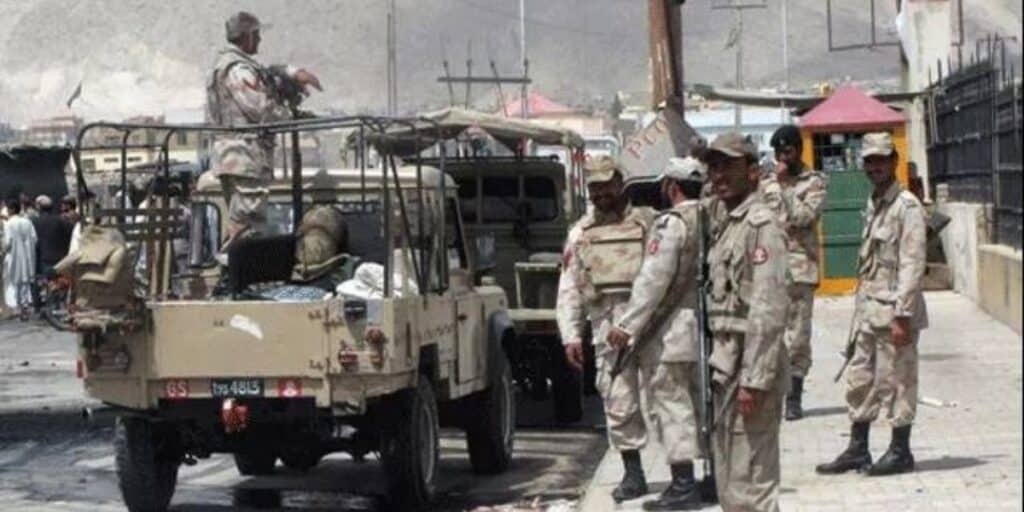 Three persons injured in a hand-grenade attack in Quetta