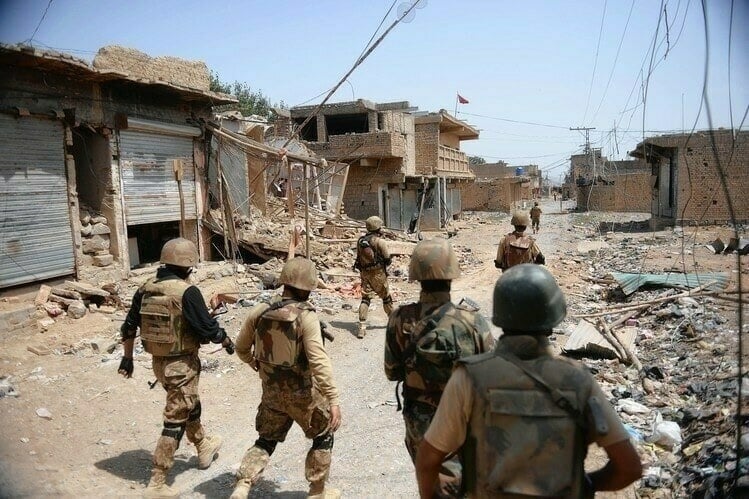 Former soldier martyred, two soldiers injured in Lakki Marwat