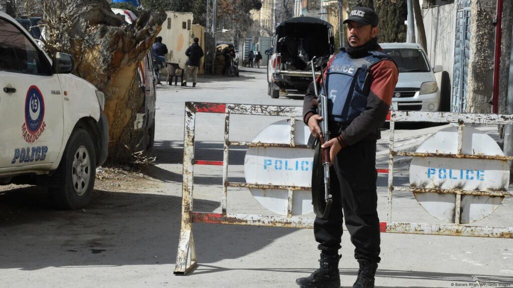Hand grenade attack on police station in Nushki foiled