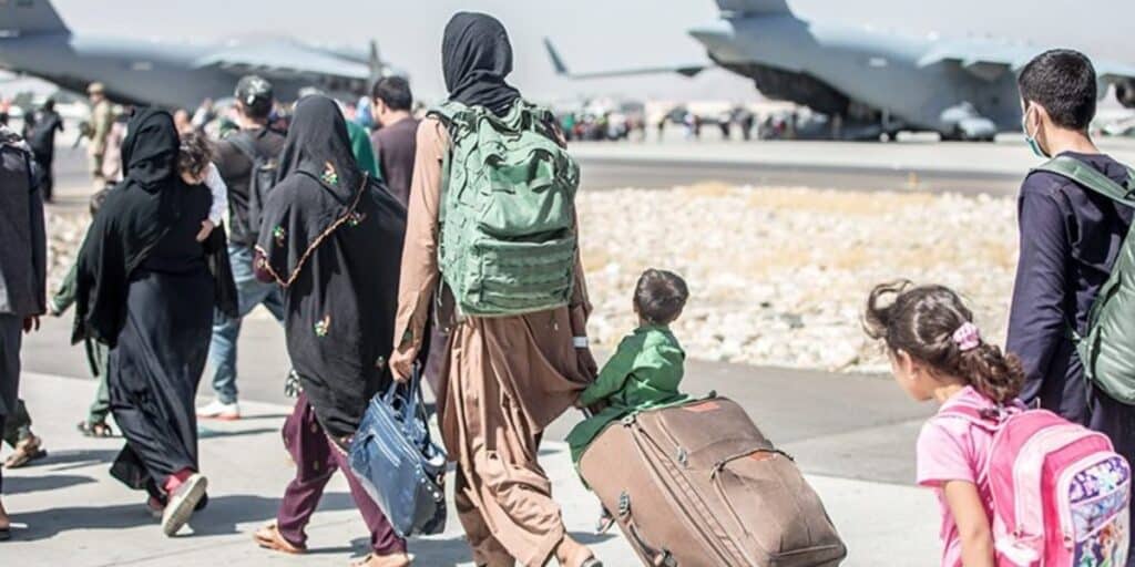 Deadline for registered Afghan citizens to return set for August 31