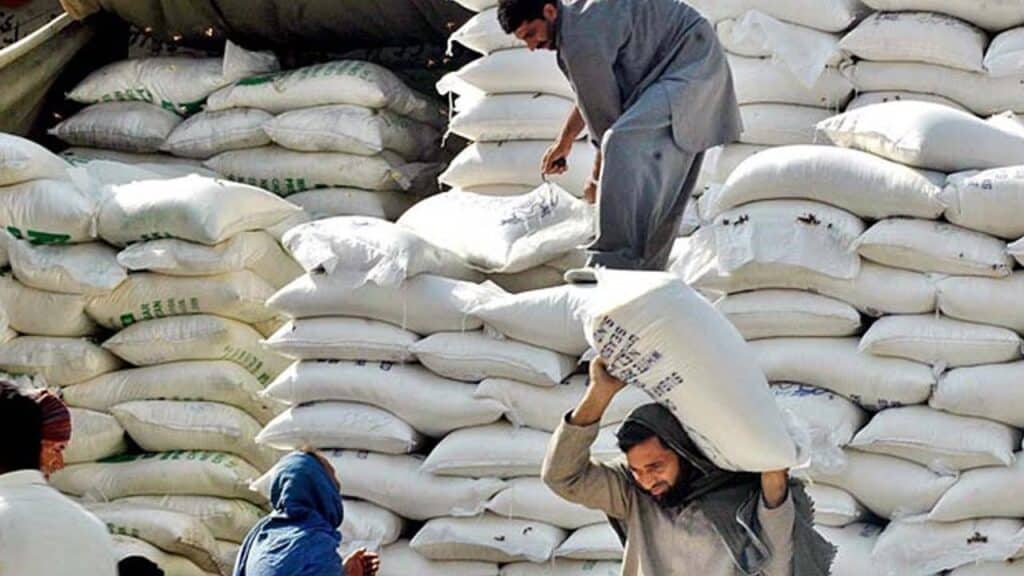 Bread becomes a luxury: Flour prices soar to record high in Chaman