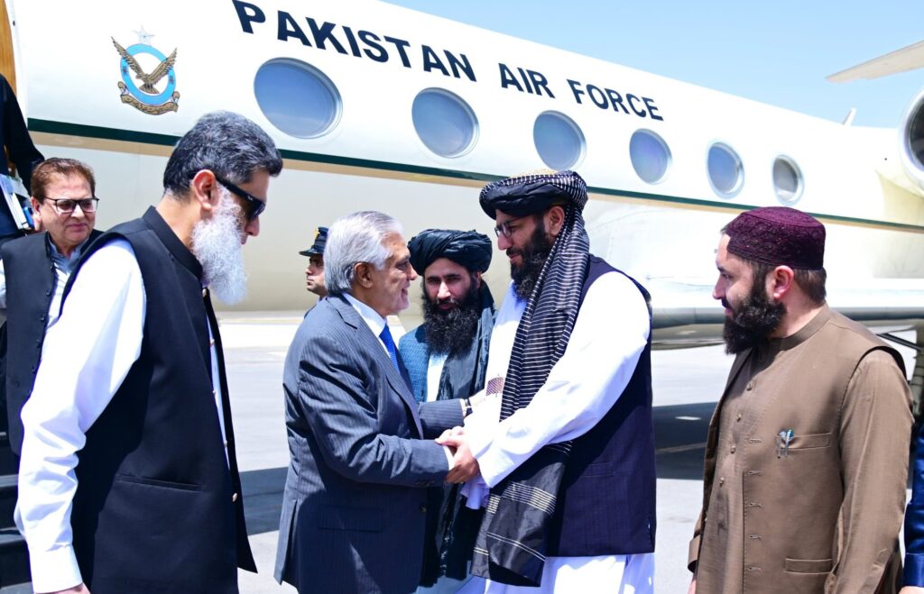 Pakistan’s Deputy PM Ishaq Dar arrives in Kabul for trilateral meeting