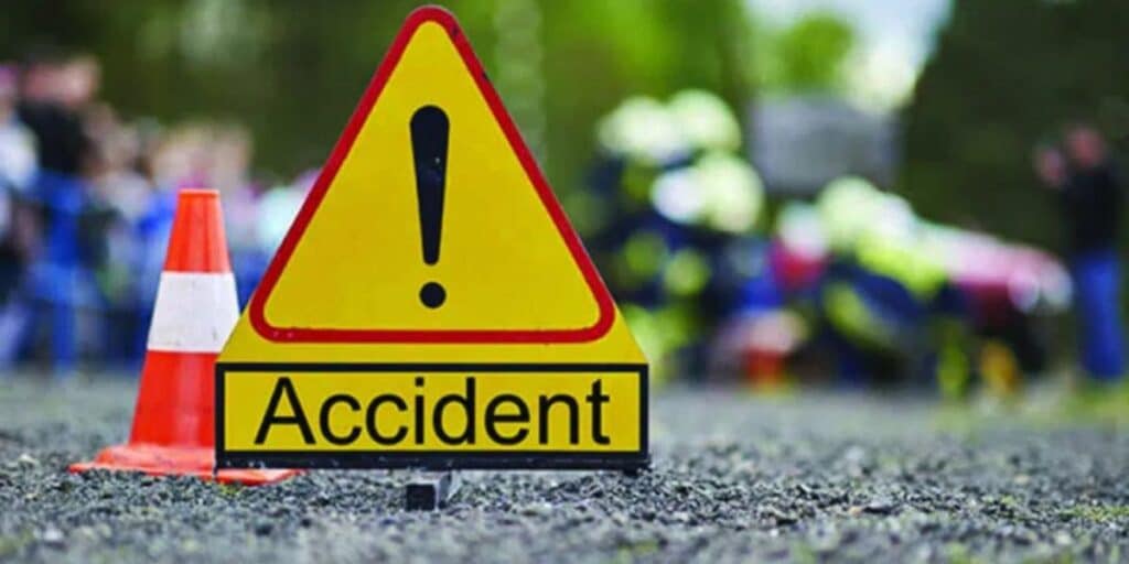 One dead, two injured in Mastung road mishap