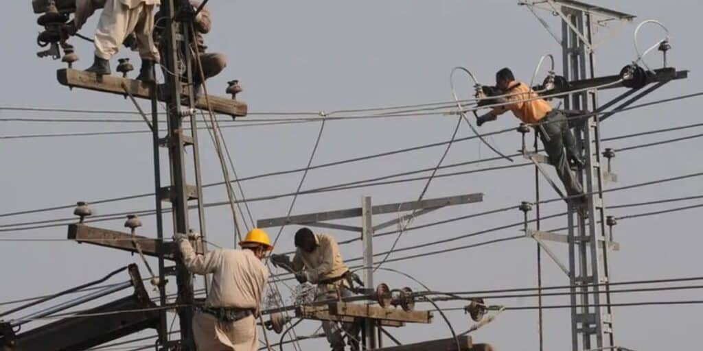 QESCO decides to intensify crackdown on power theft across Balochistan