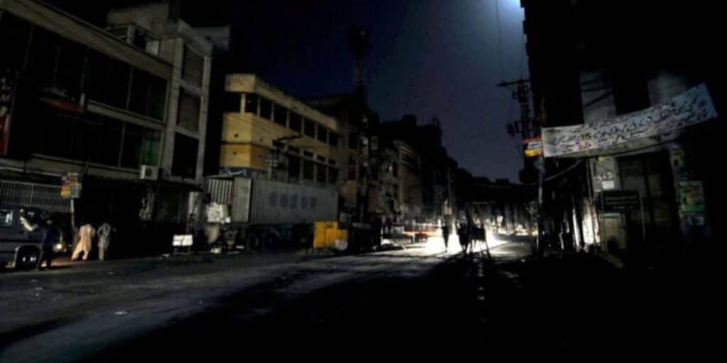 Unannounced load shedding irks citizens in Quetta