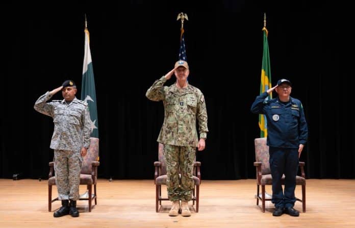 Pakistan Navy hands over command of CTF-151 to Brazilian Navy