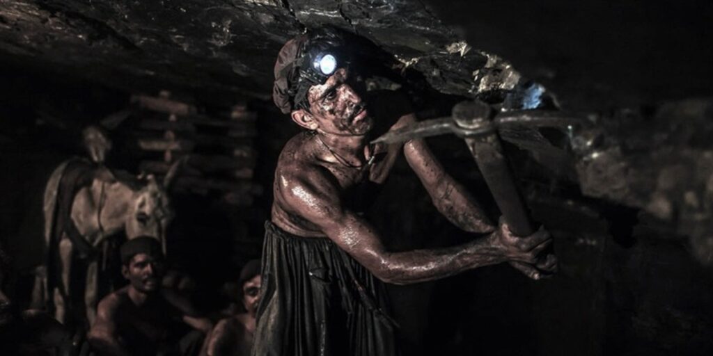 Coal mine laborer dies in an accident in Harnai
