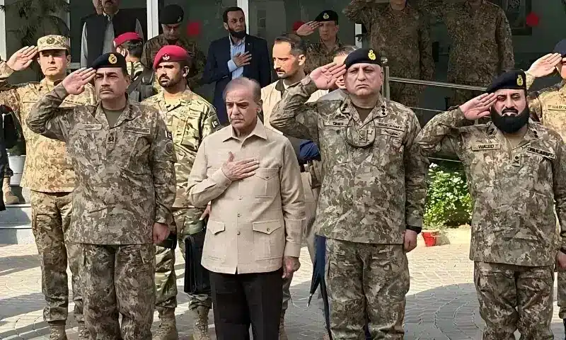 Choose us or terrorists," PM tells Afghanistan during Bannu visit