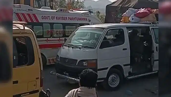 Attack on passenger vehicle in Lower Kurram leaves six dead
