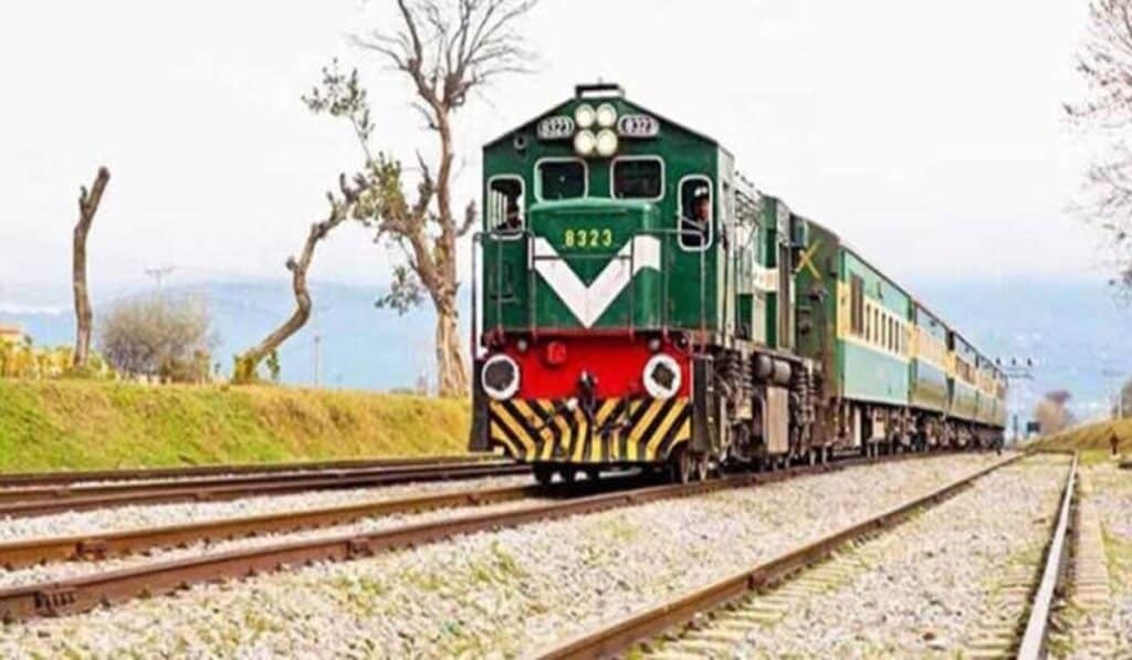 Jaffar Express train service resumes from Quetta after four-day suspension