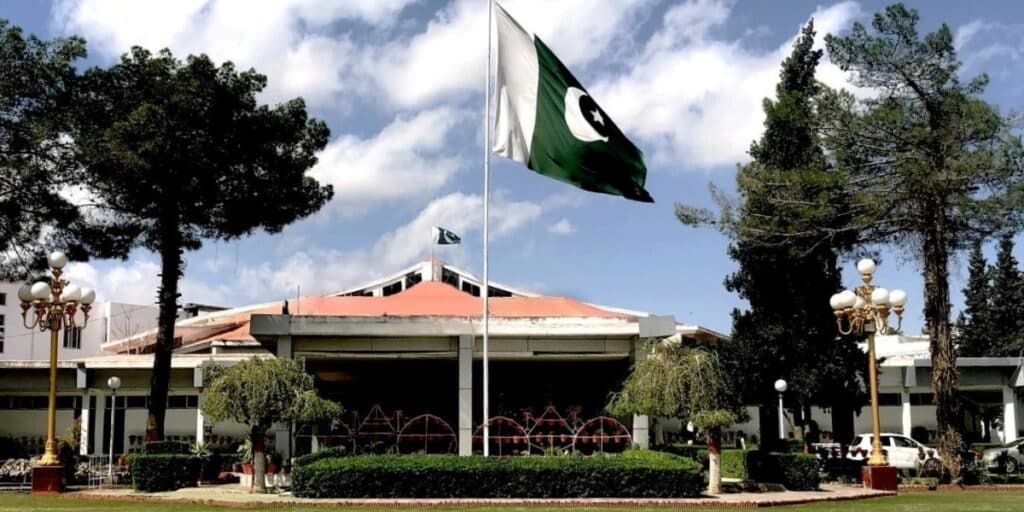 Major reshuffle in Balochistan bureaucracy expected