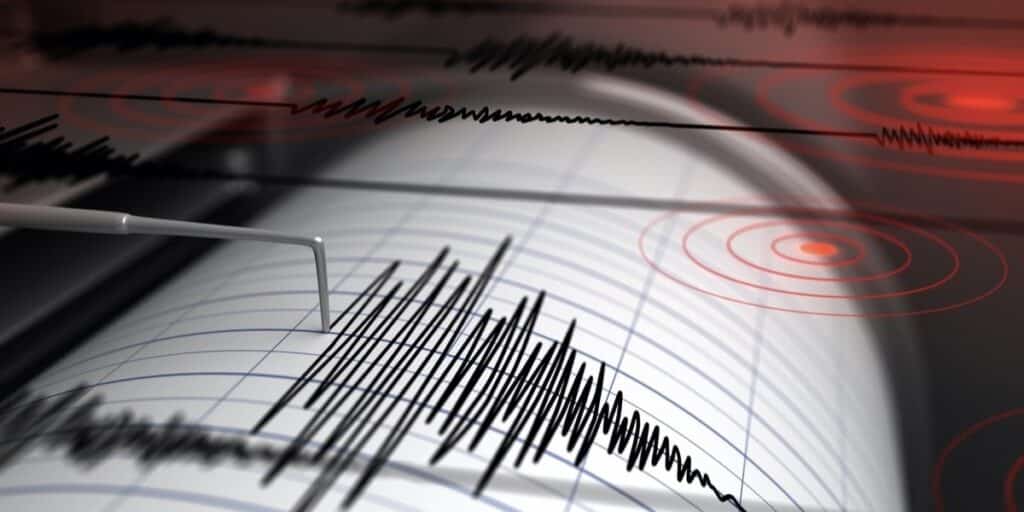 Tremors felt in Kalat , residents gripped by fear
