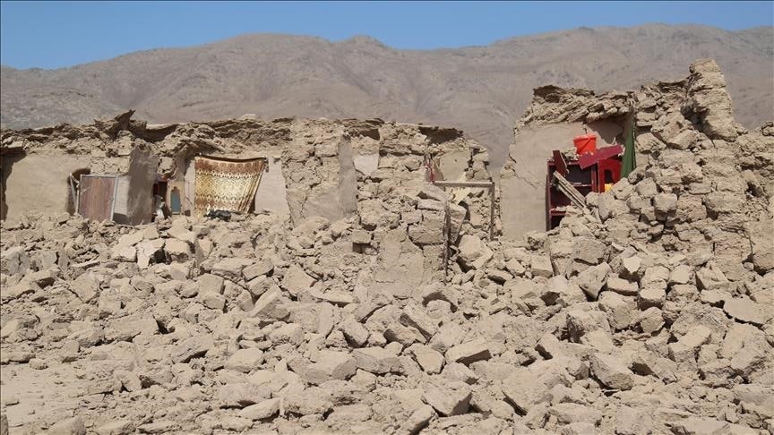Earthquake kills 250 in eastern Afghanistan