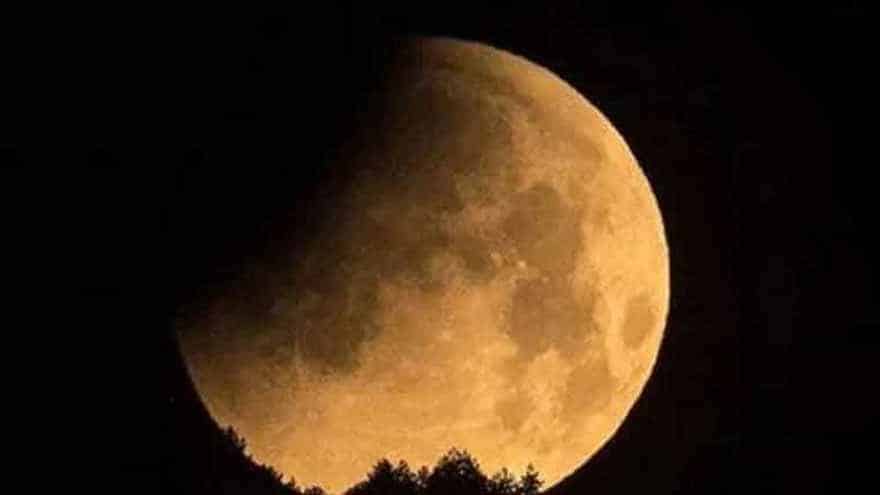 Tonight Lunar Eclipse to grace Pak’s Night sky on Sept 7