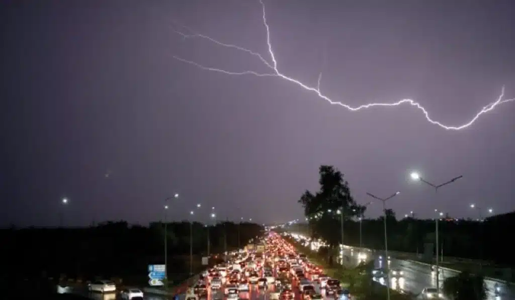 Urban flooding alert issued for Islamabad and Northern Punjab