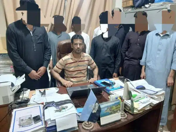 FIA foils illegal sea crossing to Iran, arrests 60 suspects in Gwadar