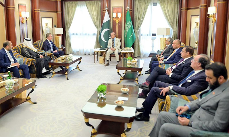PM Shehbaz Accepts Davos 2026 Invitation in Riyadh Meeting with WEF President