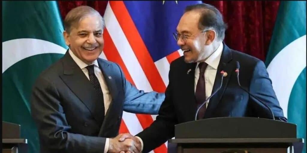 Shehbaz invites Malaysian investors to Balochistan’s mining sector