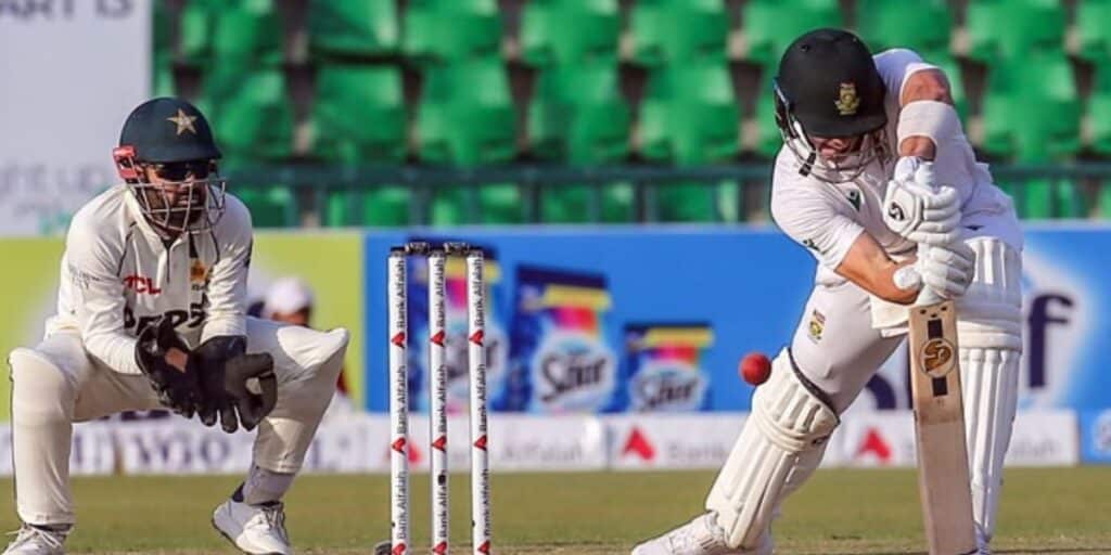 Pakistan gets a massive lead over South Africa in Lahore Test