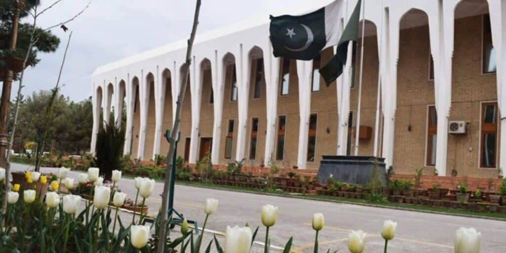 BHC orders early local body election in Quetta